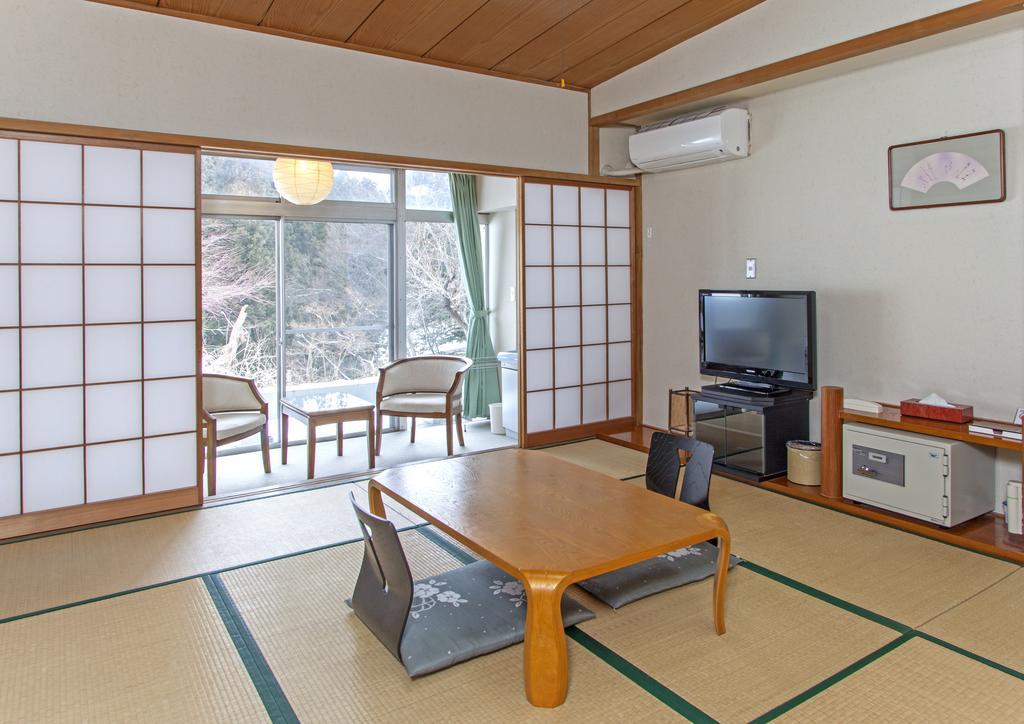 Le Vent Vert Kokyo Minakami Zimmer foto